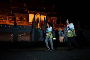 BIB: 316
                            <button type="button" onclick="openModal(22280871)" class="btn btn-primary btn-sm float-right btn-popup" data-toggle="modal" data-target=".modal-high-quality">
                        <i class="fas fa-shopping-cart"></i> Add to Cart
                    </button>
                                            <button type="button" onclick="isThisMe(22280871, true)" class="btn btn-success btn-sm float-right btn-popup btn-isme hidden" data-toggle="tooltip" data-placement="bottom" title="นี่คือรูปของคุณใช่ไหม คลิกที่นี่เพื่อเอาเข้าอัลบั้ม">
                        <i class="fas fa-plus"></i> Add to album
                    </button>
                    <button type="button" onclick="isThisMe(22280871, false)" class="btn btn-warning btn-sm float-right btn-popup btn-isnotme hidden">
                        <i class="fas fa-ban"></i> Remove from album
                    </button>